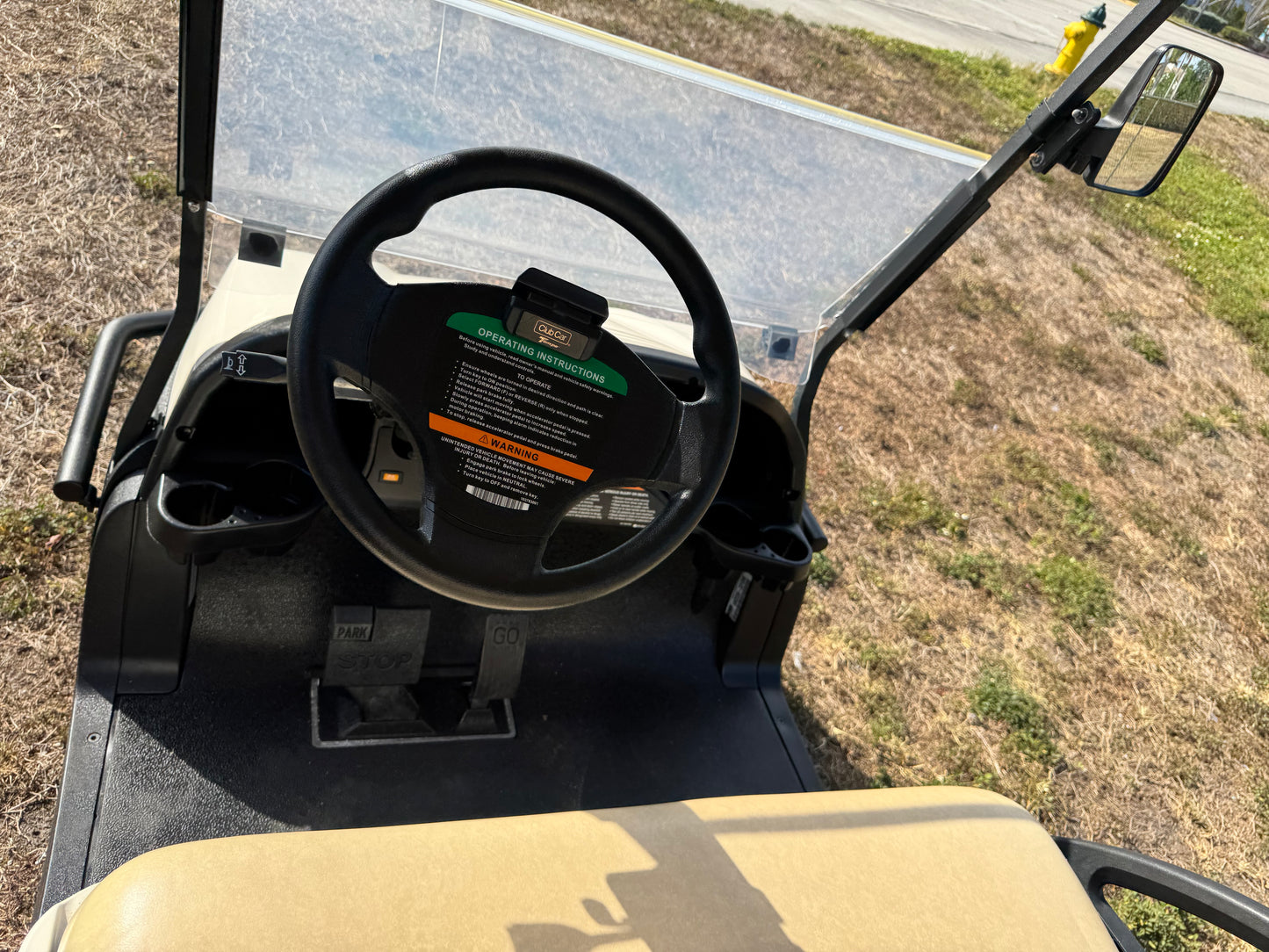 CLUB CAR TEMPO 4 PASSENGER GOLF CART