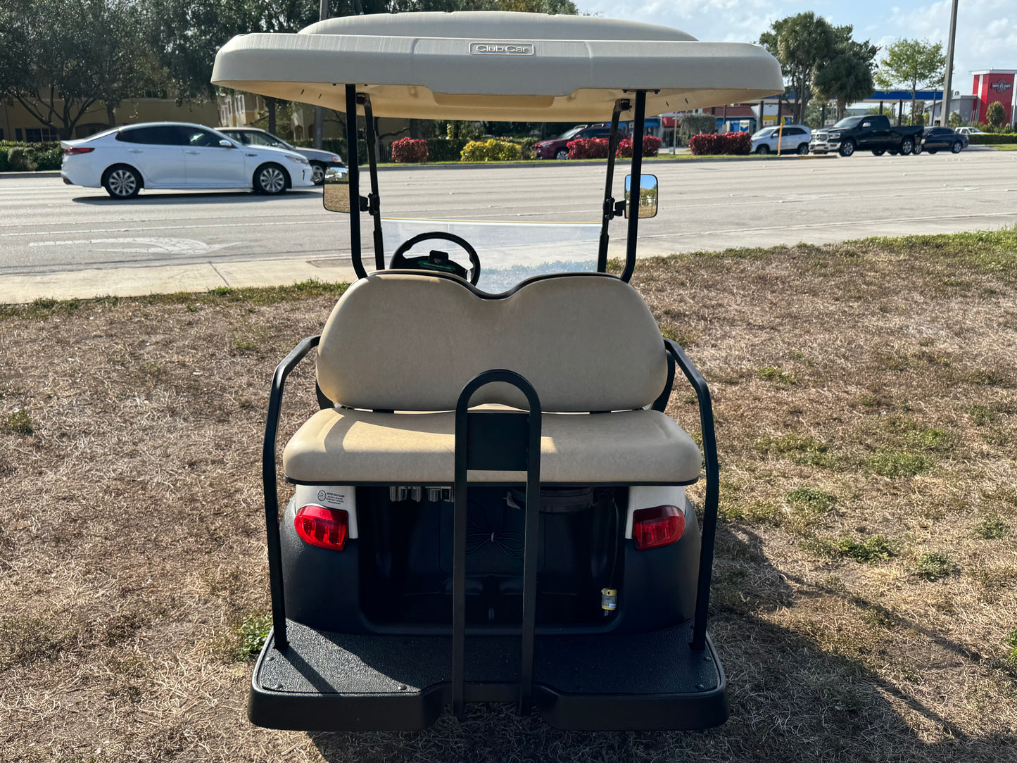 CLUB CAR TEMPO 4 PASSENGER GOLF CART
