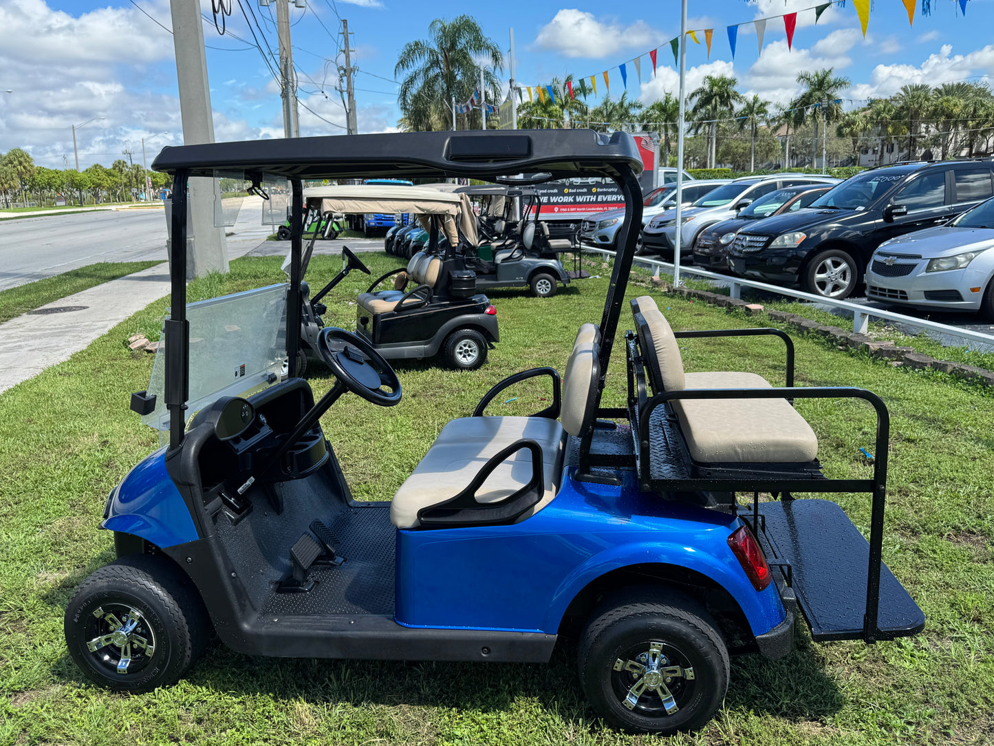 2019 E-Z-GO RXV ELITE LITHIUM GOLF CART BLUE 4 PASSENGER