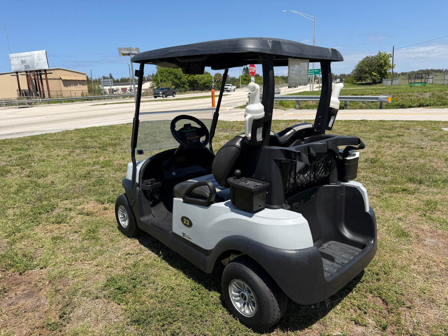 2020 CLUB CAR TEMPO LITHIUM GOLF CART 2 PASSENGER