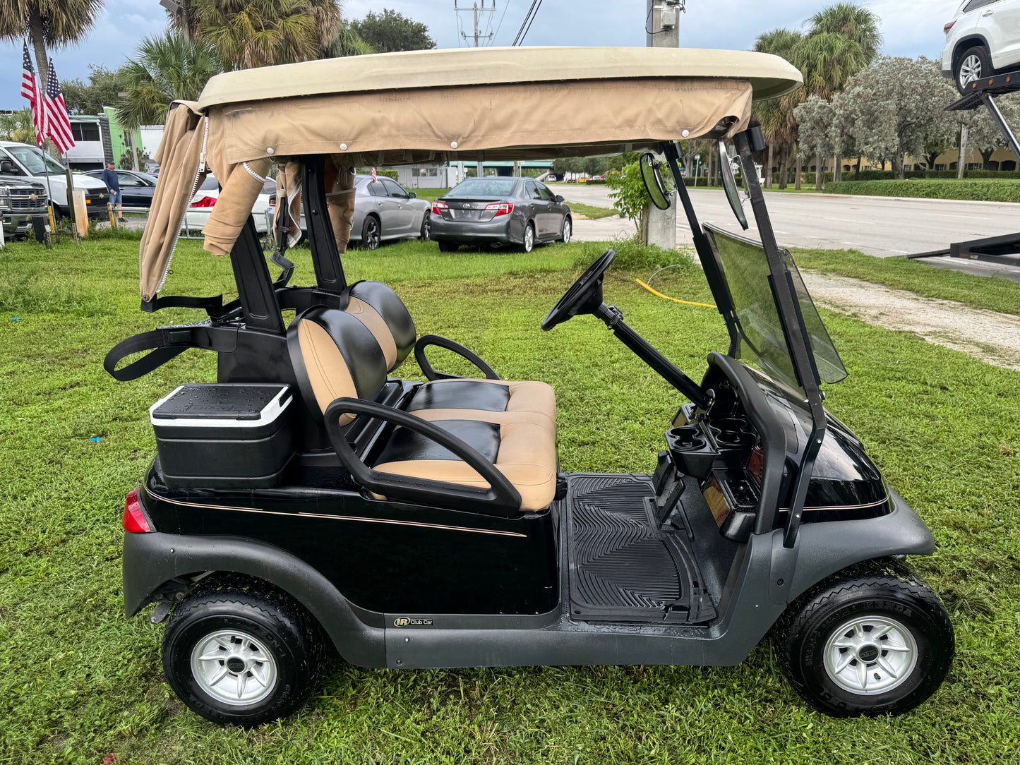 CLUB CAR PRECEDENT BLACK GOLF CART