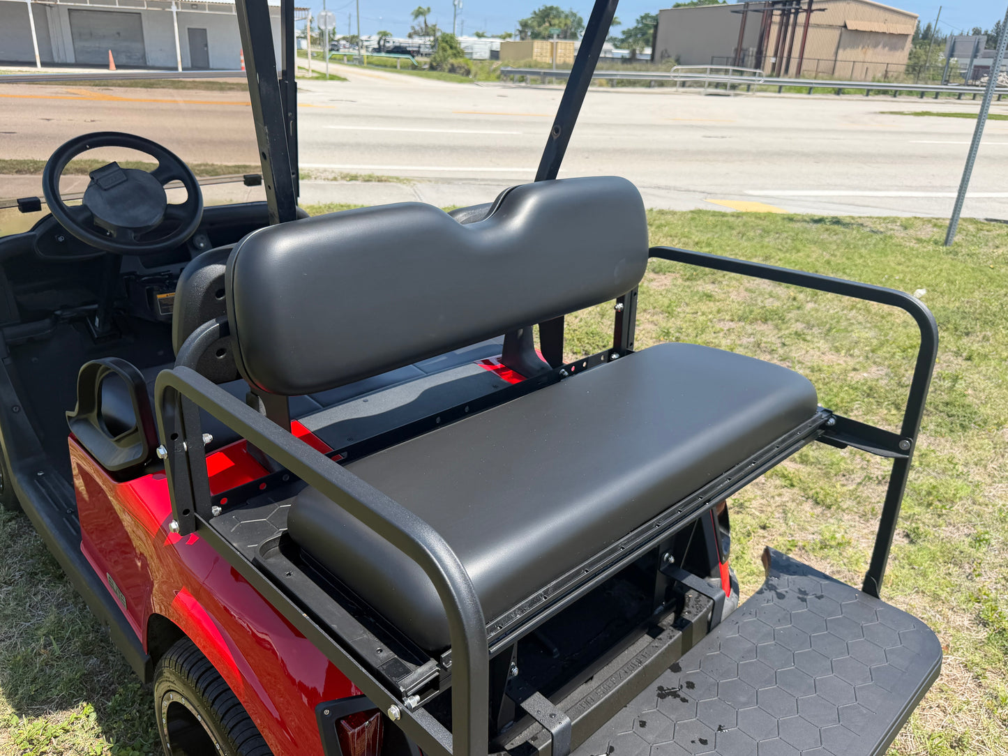 2020 EZGO RXV ELITE LITHIUM GOLF CART 4 PASSENGER RED