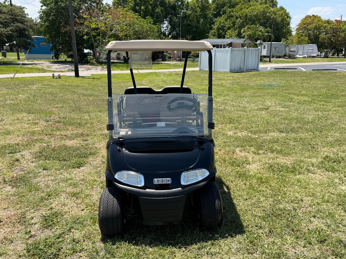 2020 EZGO RXV ELITE LITHIUM GOLF CART 4 PASSENGER BLACK