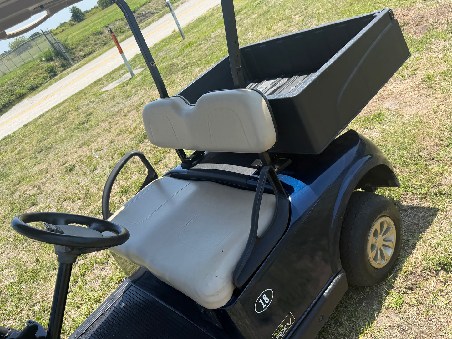 2020 EZGO RXV ELITE LITHIUM GOLF CART 2 PASSENGER BLUE UTILITY BED MAINTENANCE CART