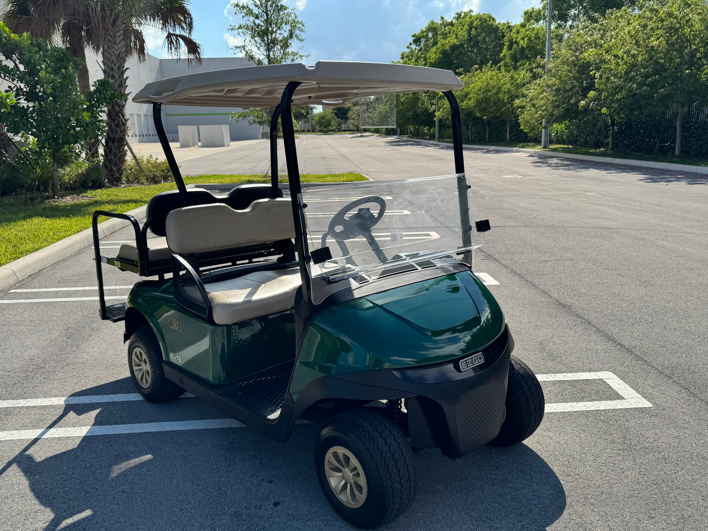 2024 Ezgo RXV elite lithium golf cart 4 passenger