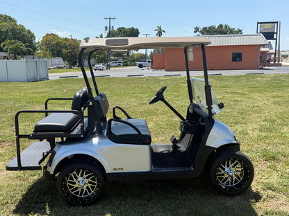 2020 EZGO RXV ELITE LITHIUM GOLF CART 4 PASSENGER