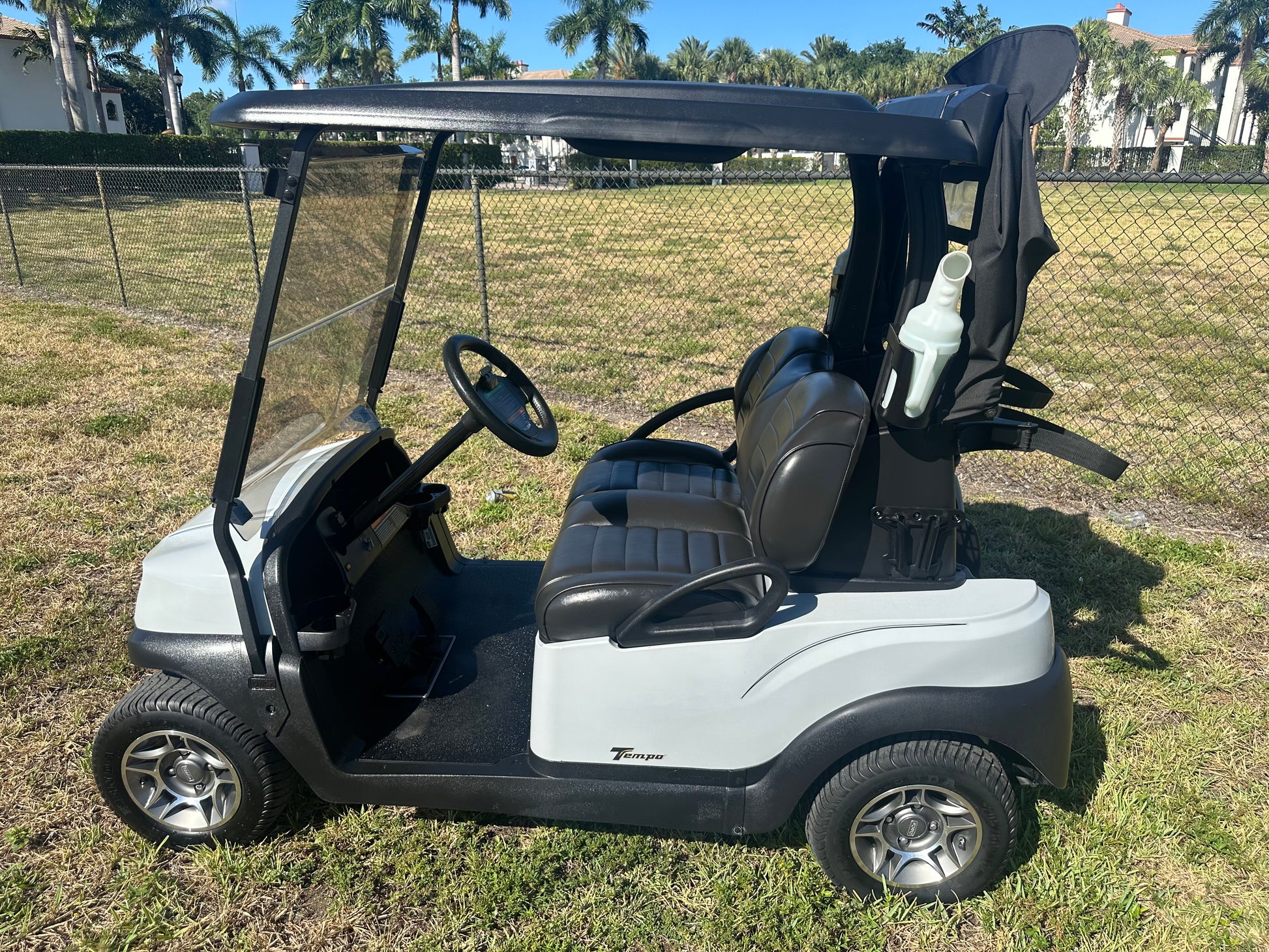 2020 Club Car Tempo Golf Cart Gray w/ Premium Seats + Wheels Off lease golf cart for sale in Fort Lauderdale, Florida. golfcartdeals.com