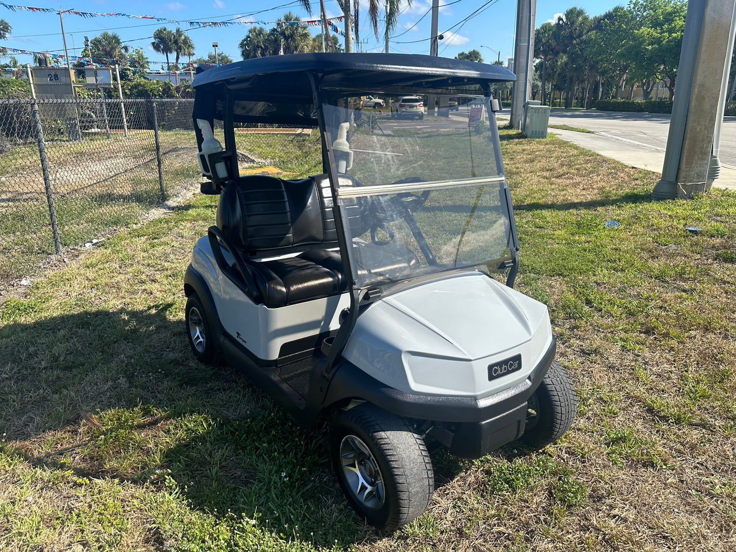 2020 Club Car Tempo Golf Cart Gray w/ Premium Seats + Wheels Off lease golf cart for sale in Fort Lauderdale, Florida. golfcartdeals.com