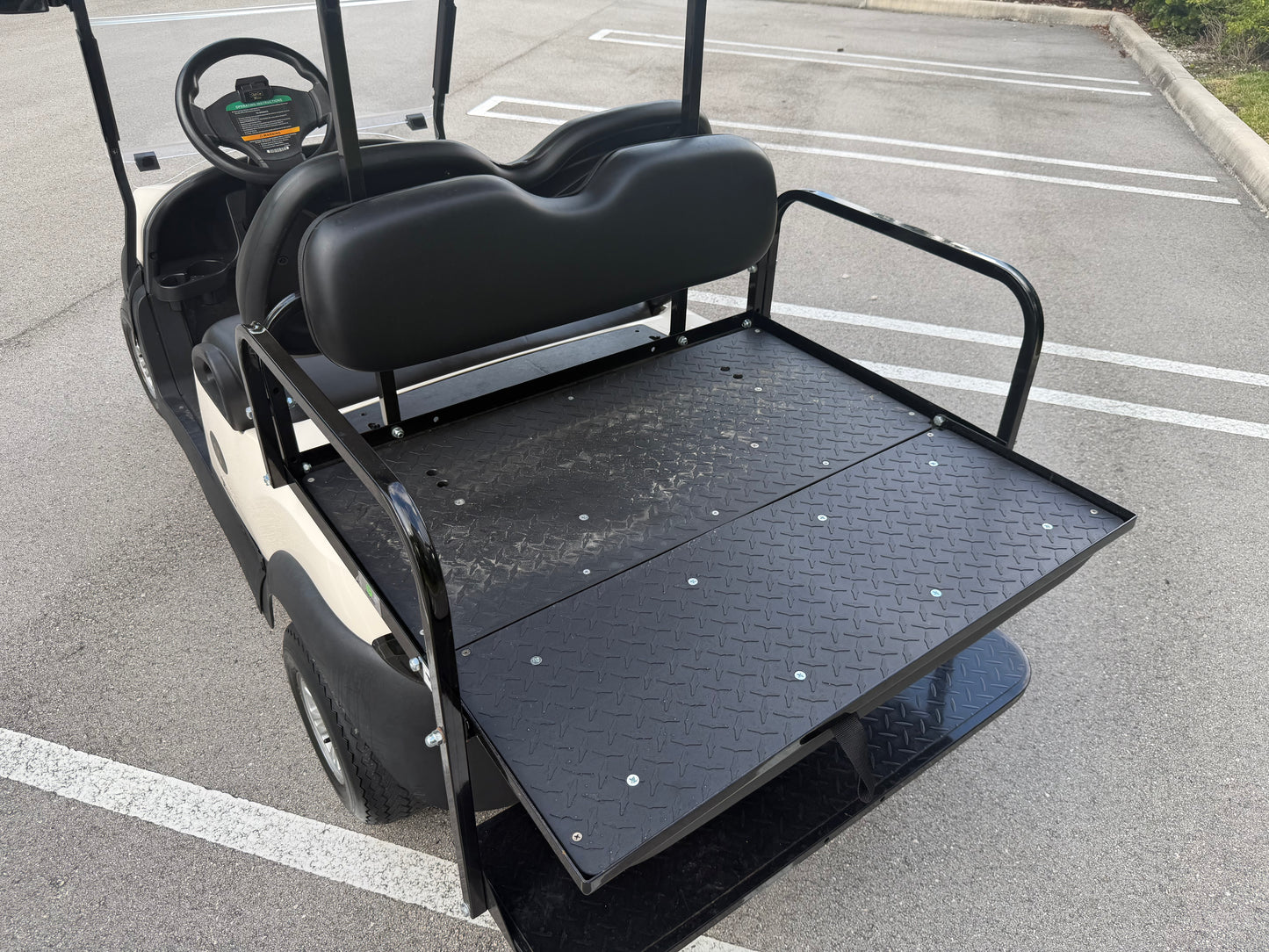 2020 CLUB CAR TEMPO LITHIUM 4-PASSENGER GOLF CART - WHITE