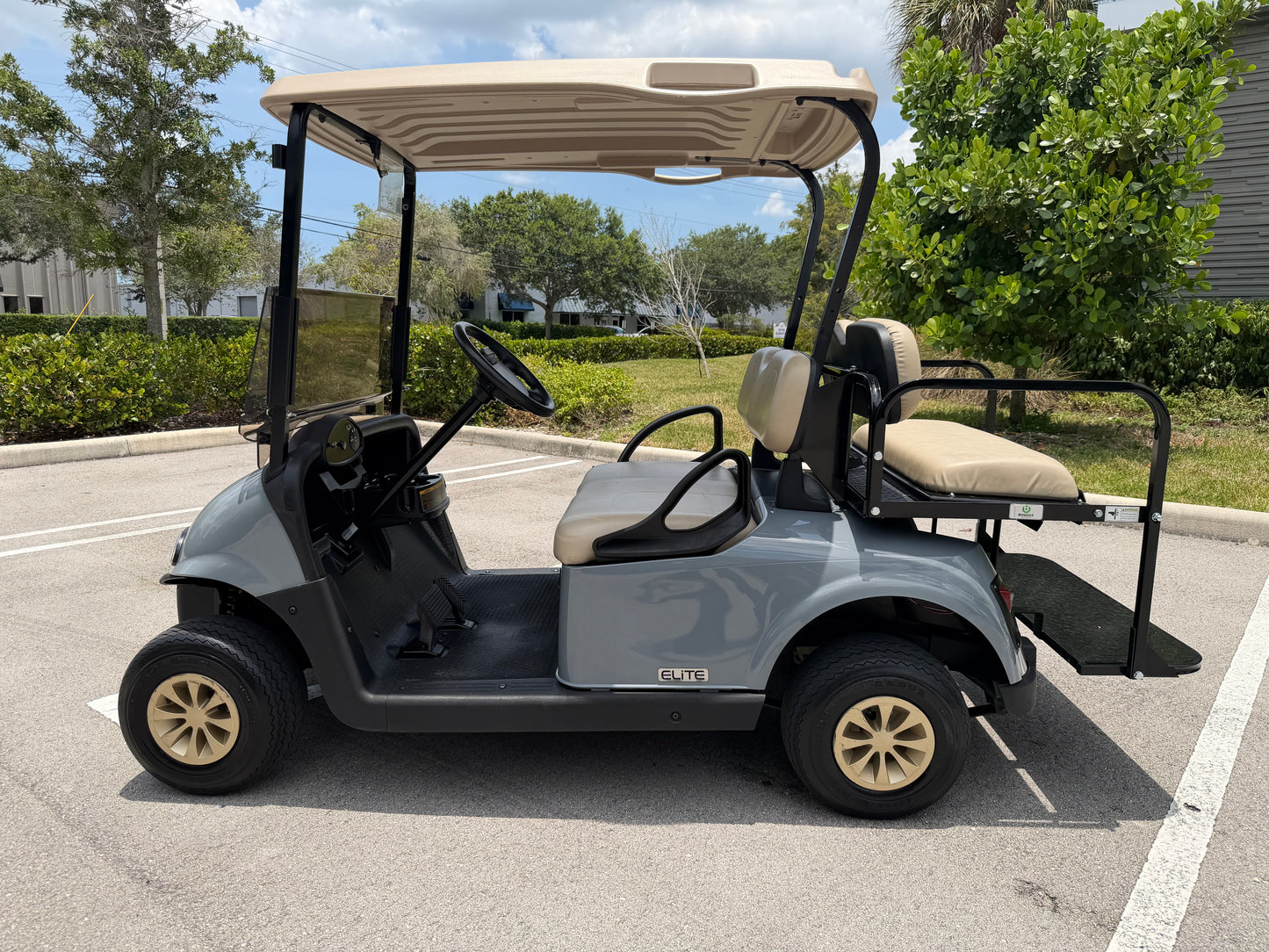 2020 EZGO RXV ELITE LITHIUM 4-PASSENGER GOLF CART - OCEAN GRAY