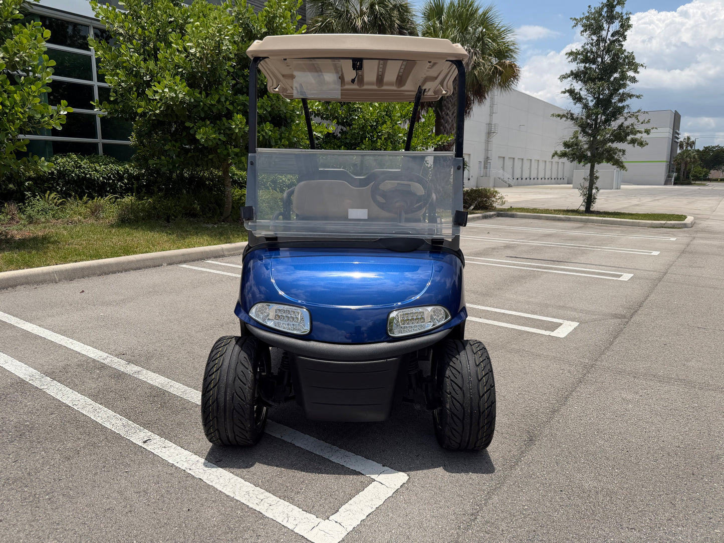 2020 EZGO RXV ELITE LITHIUM 4-PASSENGER GOLF CART - ELECTRIC BLUE