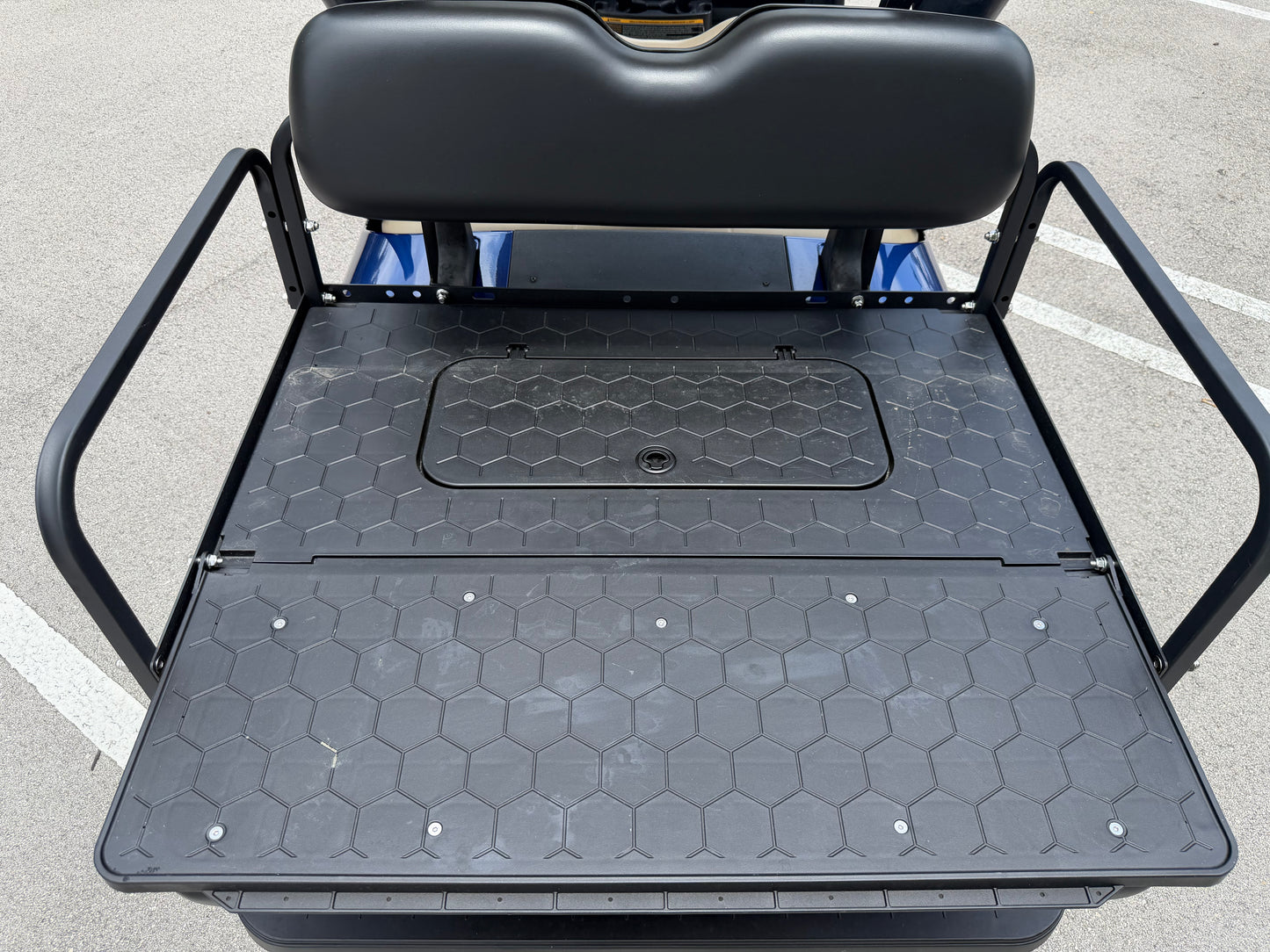 2020 EZGO RXV ELITE LITHIUM 4-PASSENGER GOLF CART - ELECTRIC BLUE