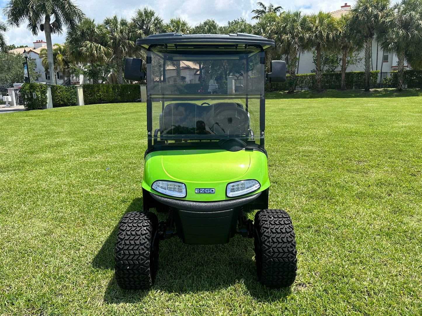 Cutting Edge Golf Carts - 2021 Lamborghini Green E-Z-GO Elite Lithium 48V RXV in Fort Lauderdale, FL. Jakes 6" Lift, custom SS rims, 84" top, deluxe lights, tinted windshield, seatbelts.




