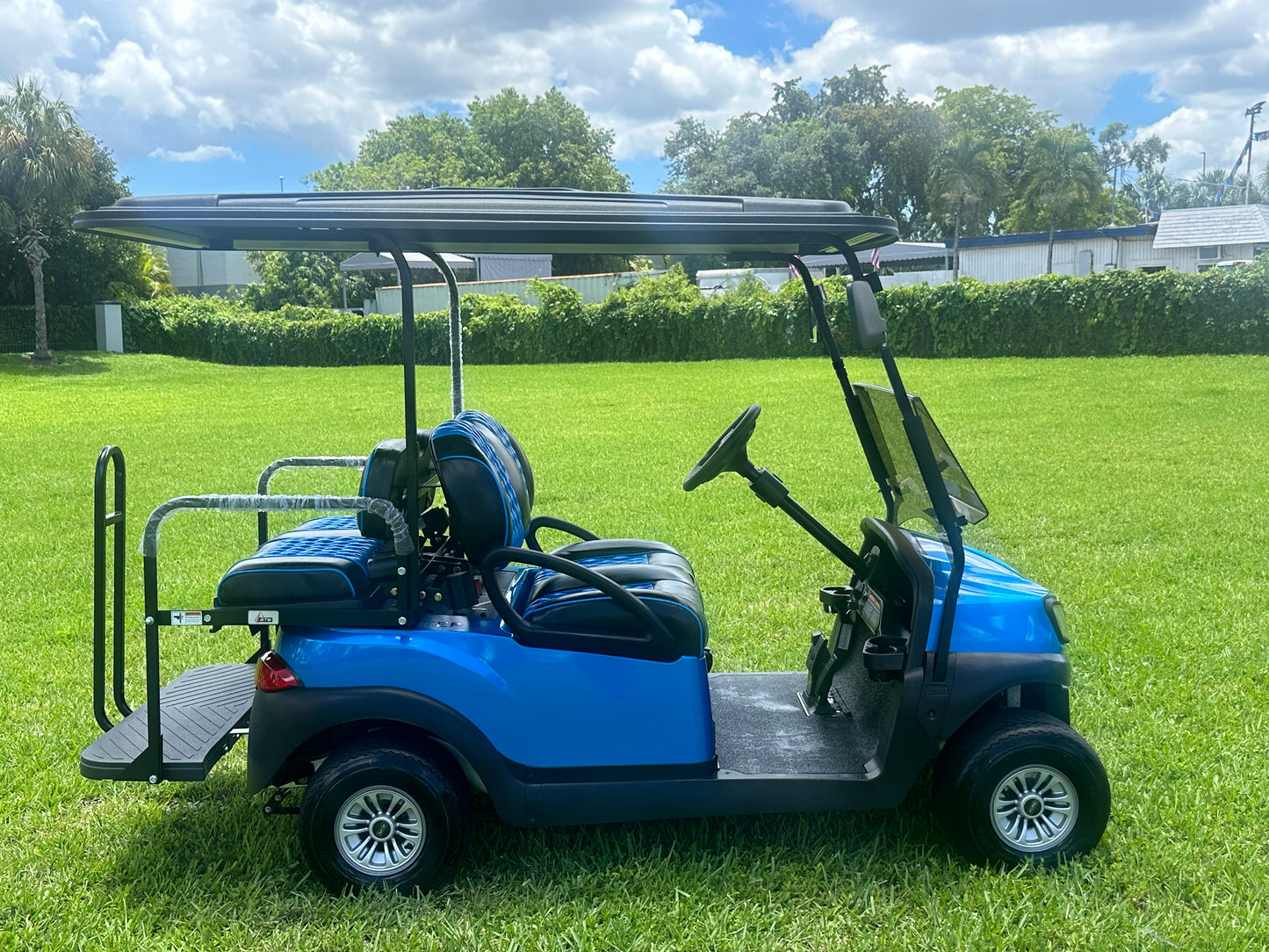 2021 Lithium Club Car Tempo 4 Passenger Golf Cart